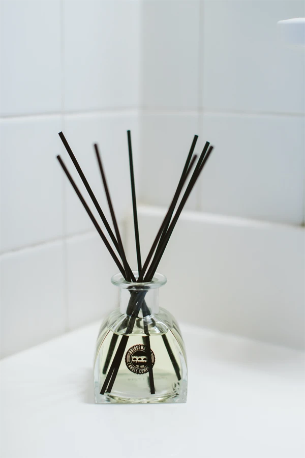 Geurstokjes Hayride 120ml - Bridgewater 4 Geurstokjes Hayride 120ml - Bridgewater - Afbeelding 2