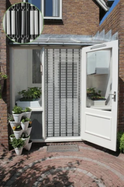 Vliegengordijn Banen - Wit/Zwart/Zilver - 100 X 232cm - Sun-Arts 7 Vliegengordijn Banen - Wit/Zwart/Zilver - 100 X 232cm - Sun-Arts -Huis Verkoop vliegengordijn banen wit zwart zilver 100 x 232cm sun arts 100 3